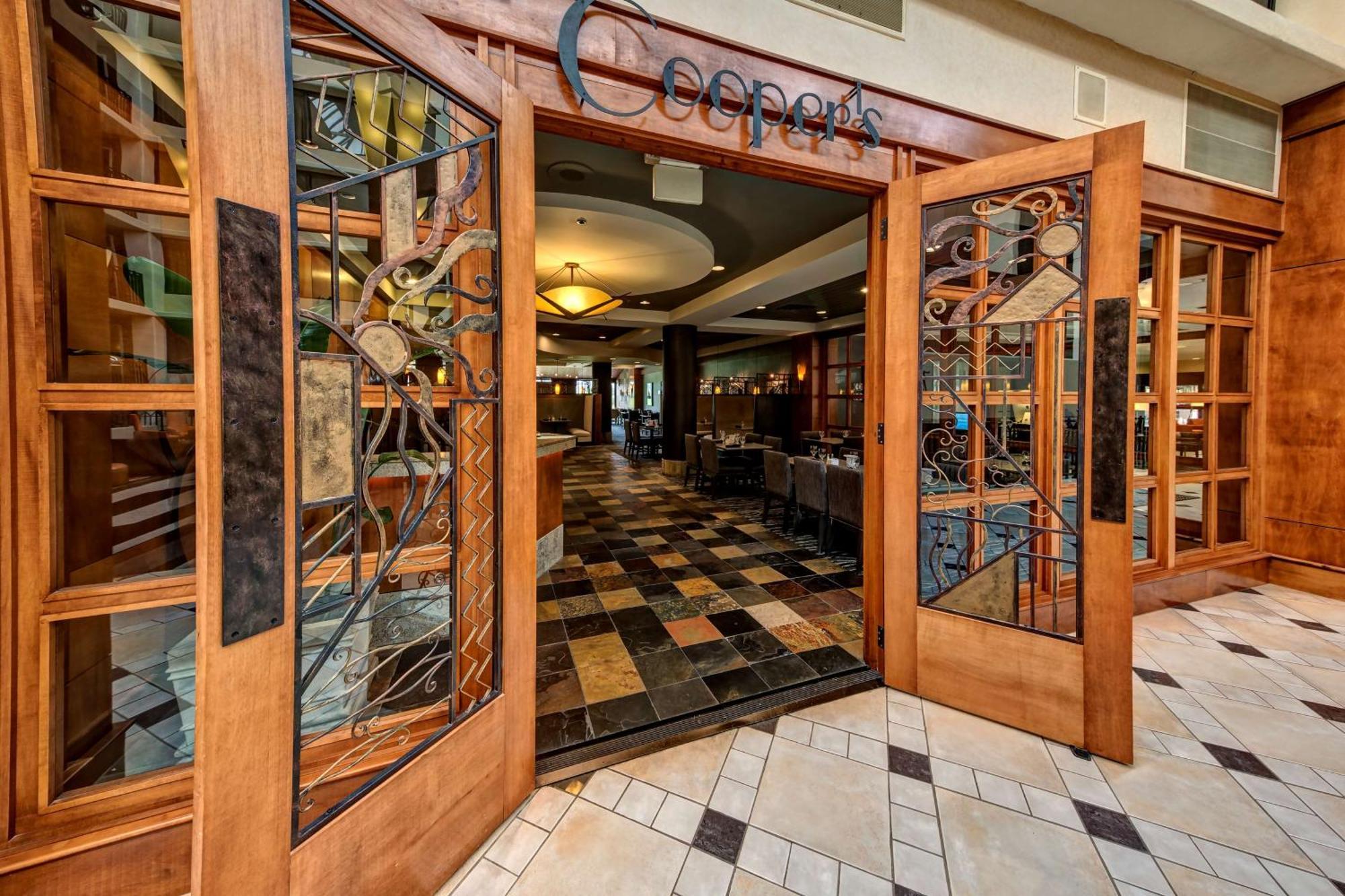 Hilton Knoxville Airport Alcoa Exterior photo