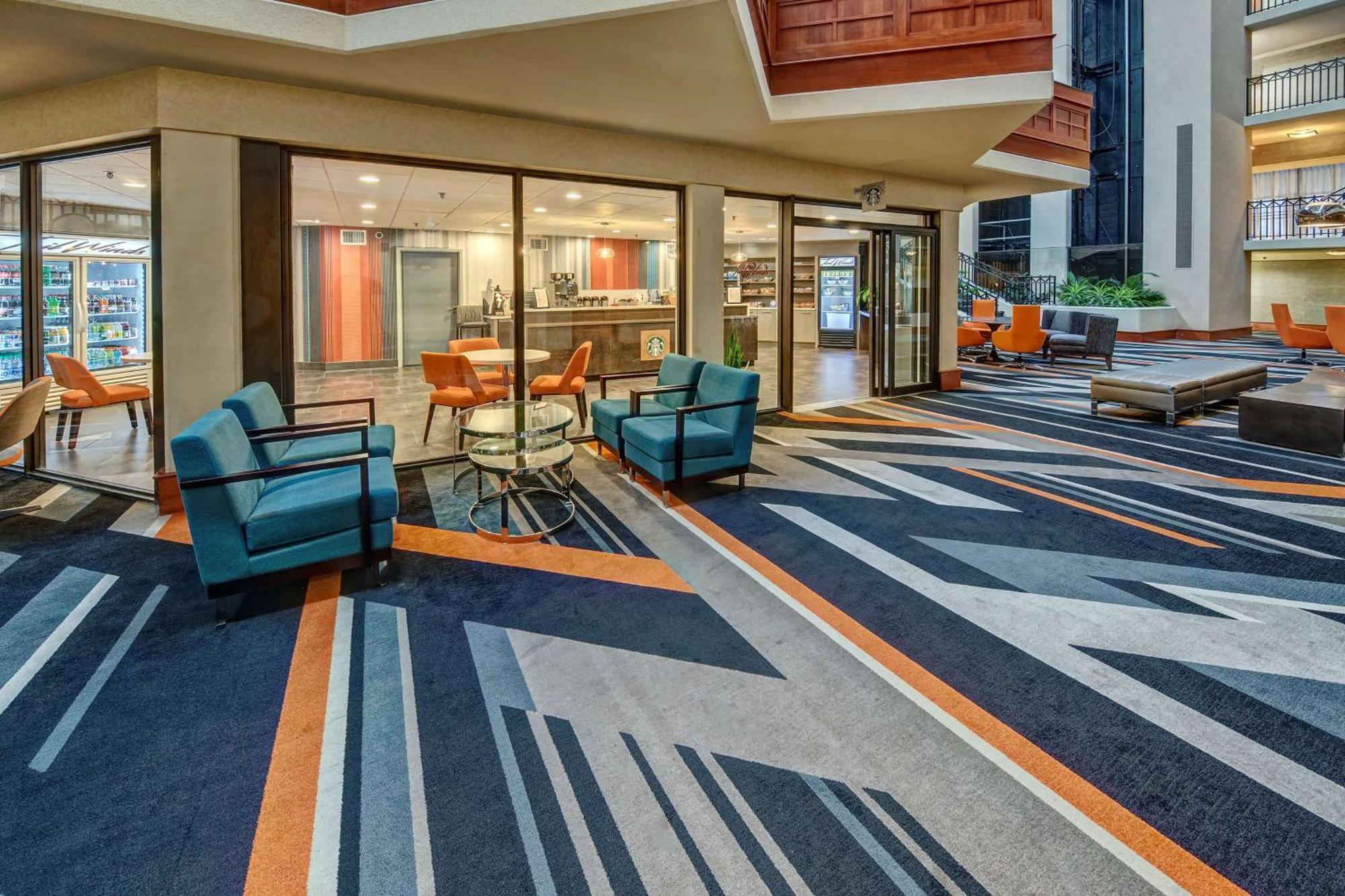 Hilton Knoxville Airport Alcoa Exterior photo