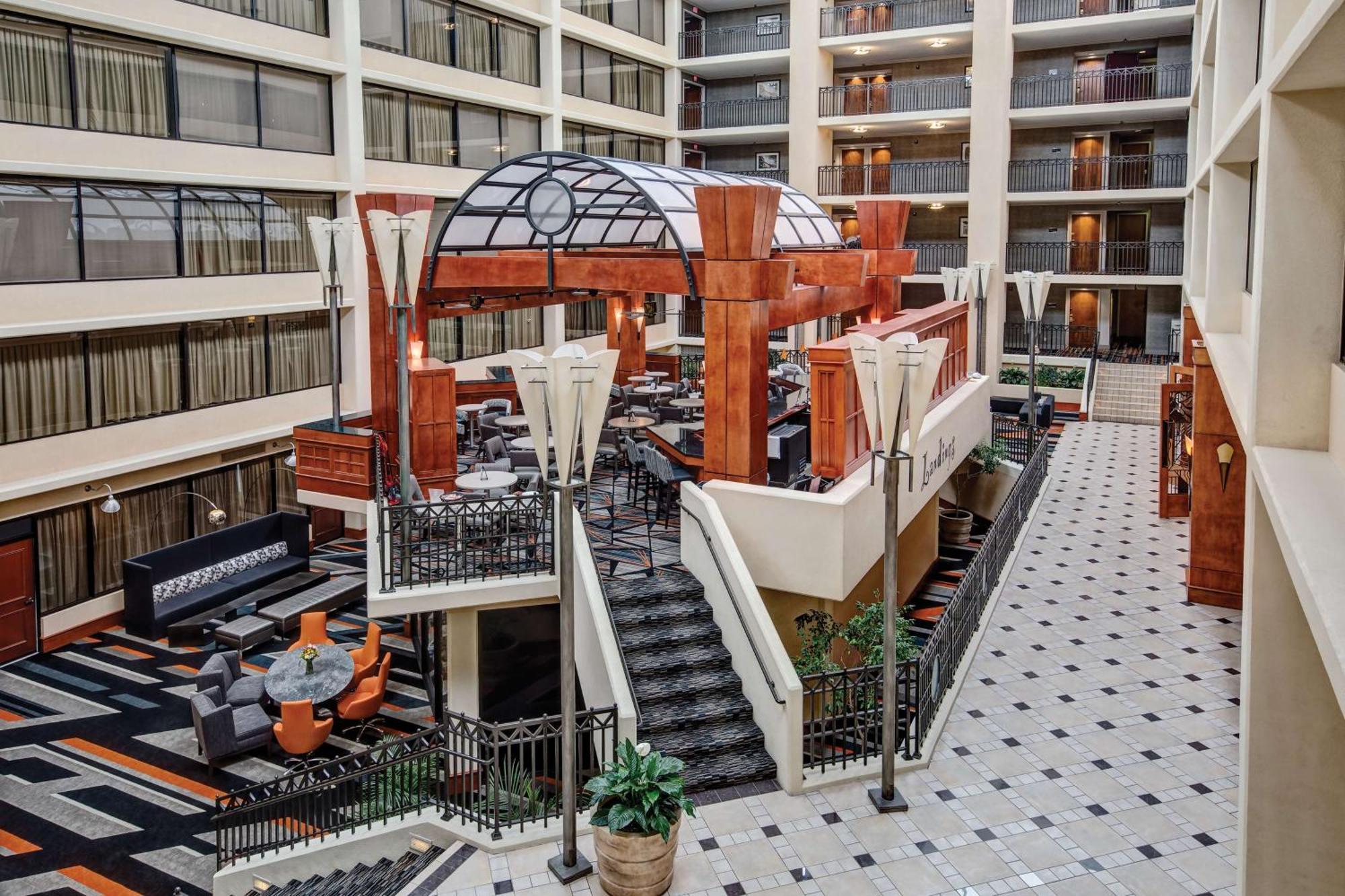 Hilton Knoxville Airport Alcoa Exterior photo